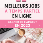 Des femmes travaillant sur des emplois à temps partiel en ligne avec un ordinateur