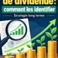 Femme souriante consultant des graphiques sur les actions à dividende.